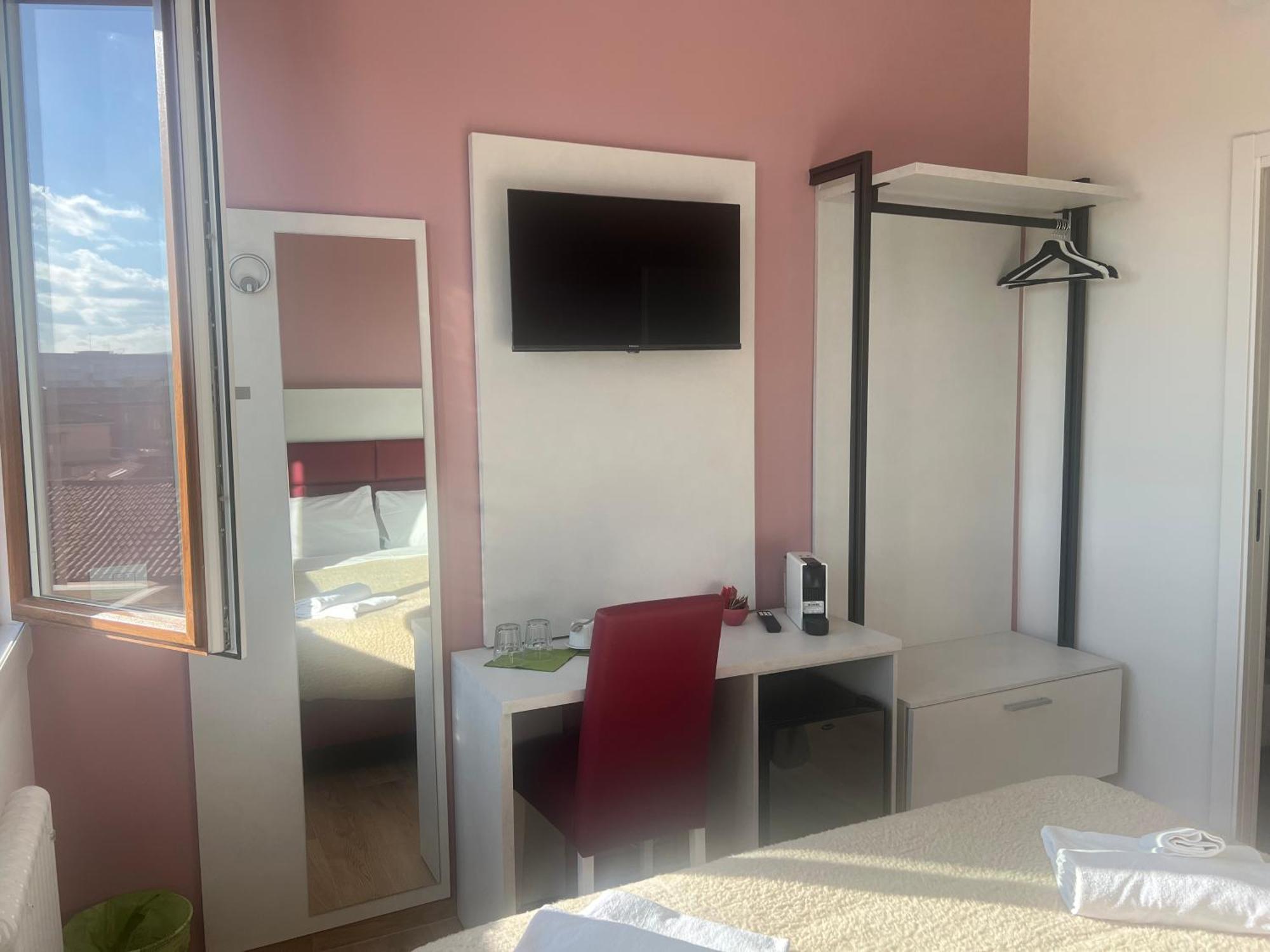 La Corte Del Sant'Orsola Residence Болоня Екстериор снимка